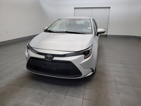 Used 2024 Toyota Corolla LE FWD image 15