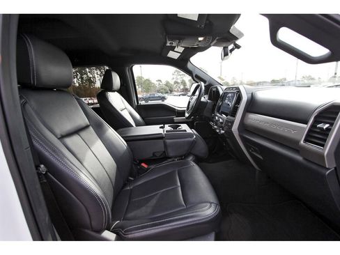 Used 2022 Ford F250 Lariat w/ Lariat Ultimate Package image 25