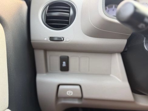 Used 2015 Honda Pilot LX image 33