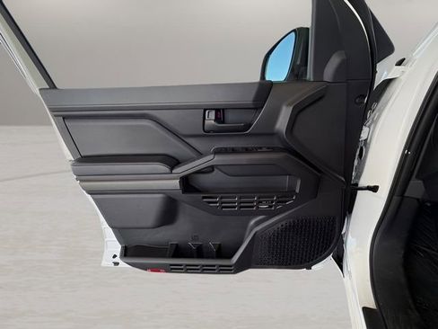 Used 2024 Toyota Tacoma SR5 image 24