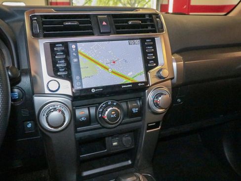 Used 2024 Toyota 4Runner SR5 Premium w/ Moonroof Package AWD/4WD image 19