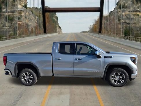 New 2026 GMC Sierra 1500 SLE w/ Preferred Package RWD image 13