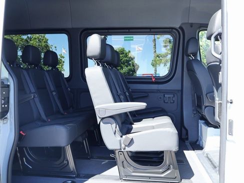 New 2025 Mercedes-Benz Sprinter 2500 image 7