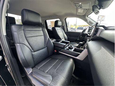 Used 2024 Toyota Tundra Limited w/ TRD Off-Road Package AWD/4WD image 15
