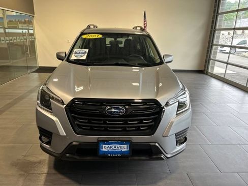 Used 2023 Subaru Forester Premium AWD/4WD image 12
