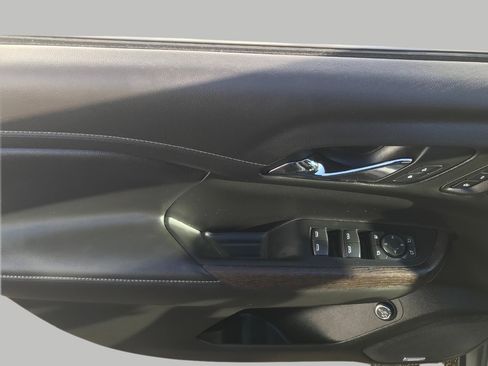 Certified 2023 GMC Acadia Denali w/ Denali Technology Package image 28