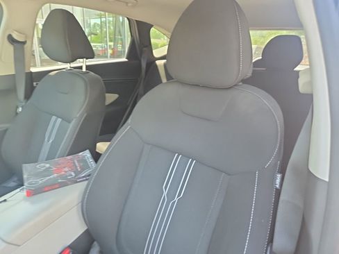 Used 2023 Hyundai Tucson SEL image 5