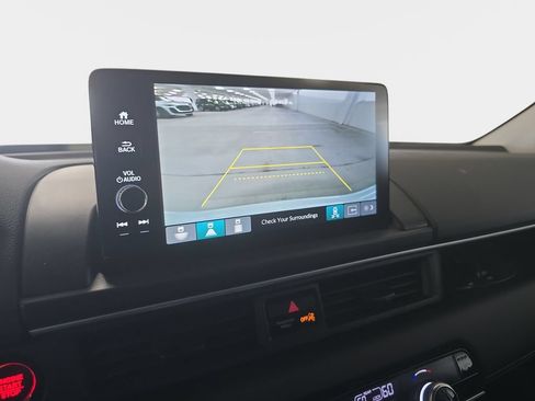 Used 2025 Honda Pilot EX-L image 16