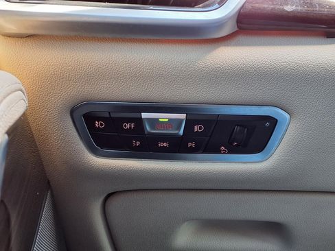 Used 2021 BMW X5 sDrive40i w/ Premium Package image 24