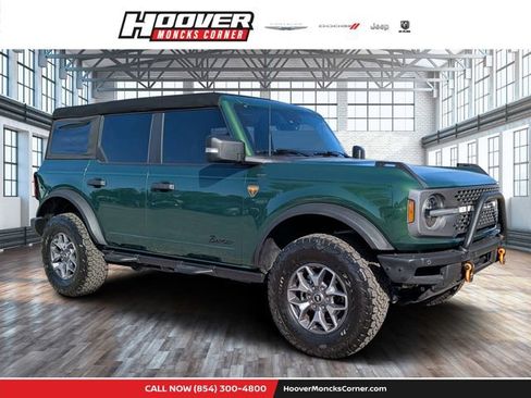 Used 2024 Ford Bronco Badlands AWD/4WD image 1