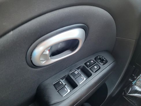 Used 2018 Kia Soul FWD image 22