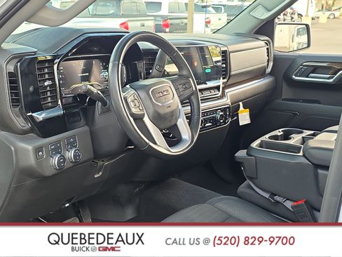 Used 2025 GMC Sierra 1500 Elevation w/ X31 Off-Road Package AWD/4WD image 10