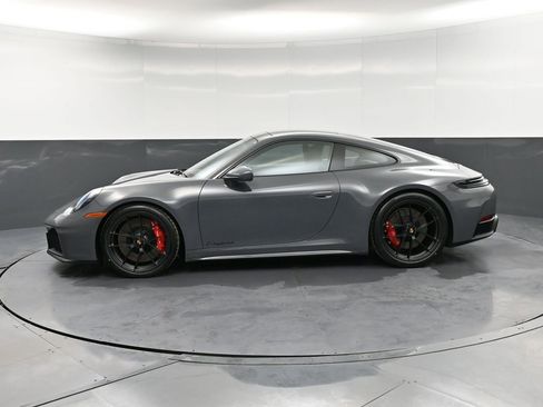 New 2026 Porsche 911 Carrera GTS RWD image 2