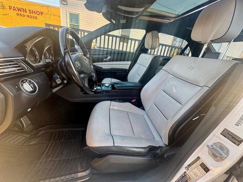 Used 2012 Mercedes-Benz E 550 4MATIC Sedan image 11