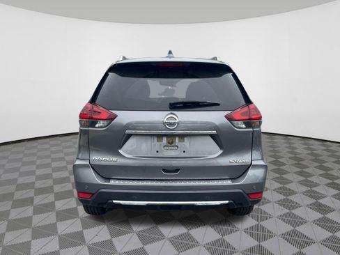 Used 2019 Nissan Rogue SV AWD/4WD image 6