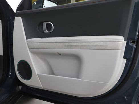 Certified 2024 Hyundai Ioniq 5 Limited image 9