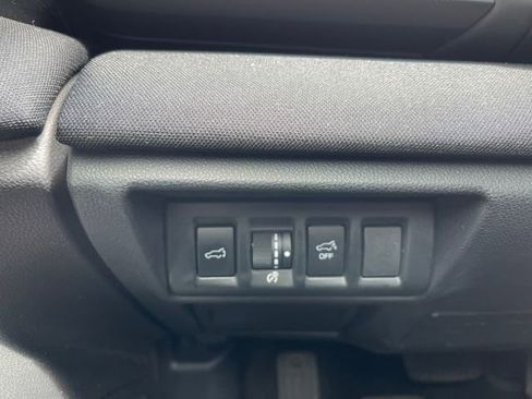 Used 2022 Subaru Outback Premium AWD/4WD image 24