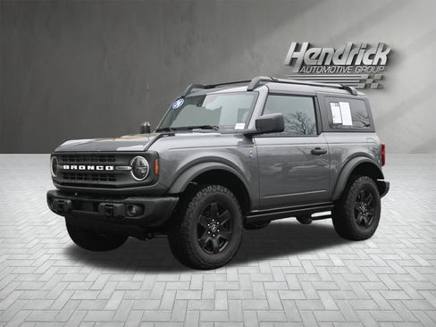 Used 2024 Ford Bronco Black Diamond image 5