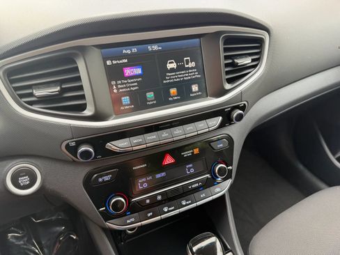 Used 2019 Hyundai Ioniq Blue FWD image 29
