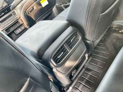 Used 2025 Honda Ridgeline TrailSport+ image 24