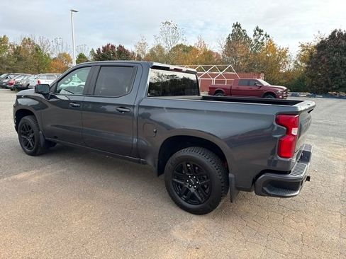 Used 2022 Chevrolet Silverado 1500 RST w/ LPO, Blackout Package image 3