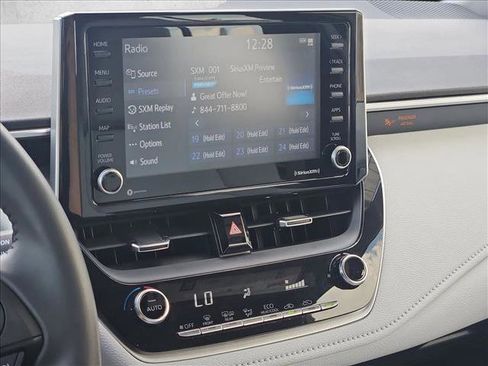 Used 2022 Toyota Corolla SE w/ Blackout Package (TMS) image 14