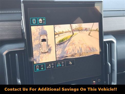 New 2026 GMC Acadia Denali w/ Super Cruise Package image 13