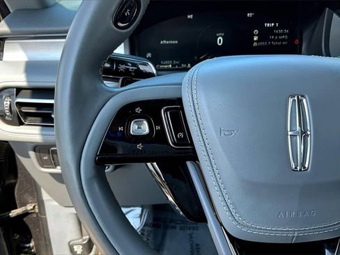 Used 2020 Lincoln Aviator Reserve image 18