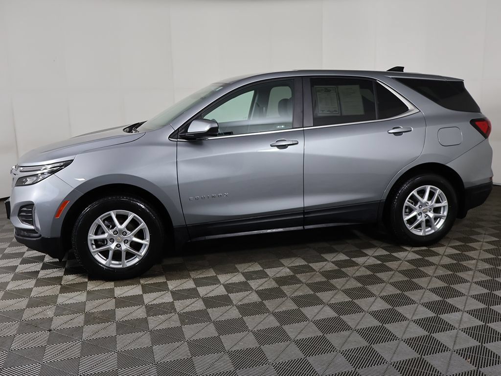 Used 2024 Chevrolet Equinox LT w/ LPO, Floor Liner Package AWD/4WD image 17