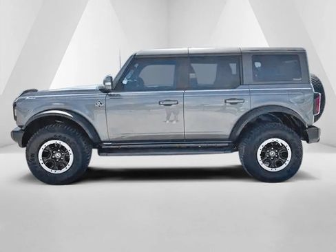 Used 2023 Ford Bronco Outer Banks w/ Sasquatch Package AWD/4WD image 4