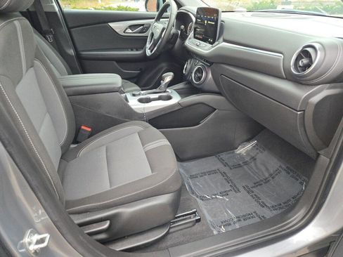 Used 2023 Chevrolet Blazer LT w/ Driver Confidence Package image 7