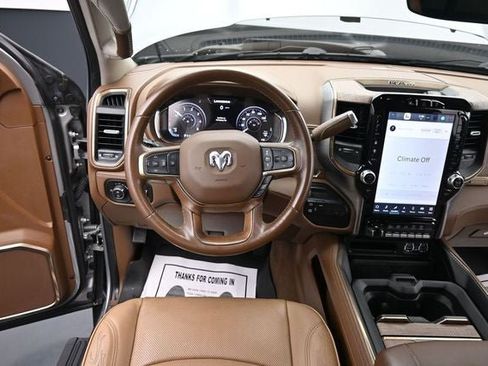 Used 2023 RAM 3500 Limited AWD/4WD image 23