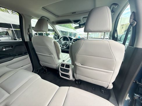 Used 2019 Honda Pilot EX-L image 29