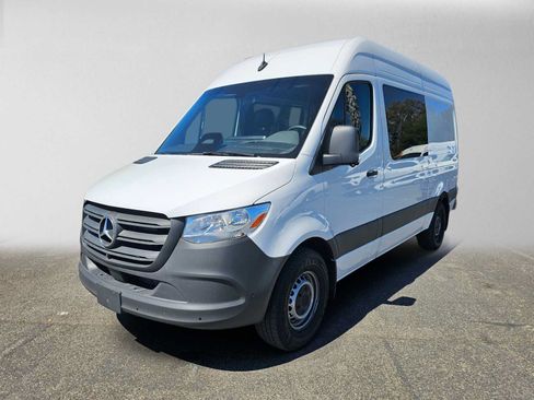 Used 2026 Mercedes-Benz Sprinter 2500 image 7