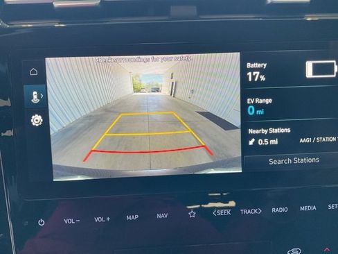 Used 2024 Hyundai Tucson SEL image 16