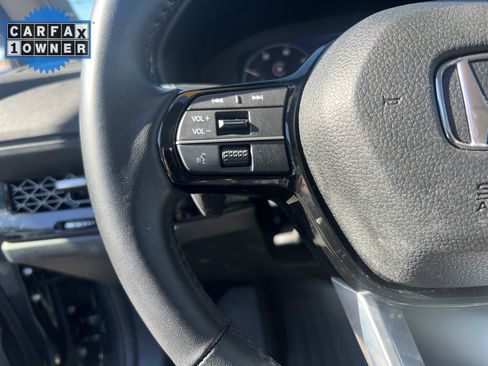 Used 2023 Honda Accord Touring image 19