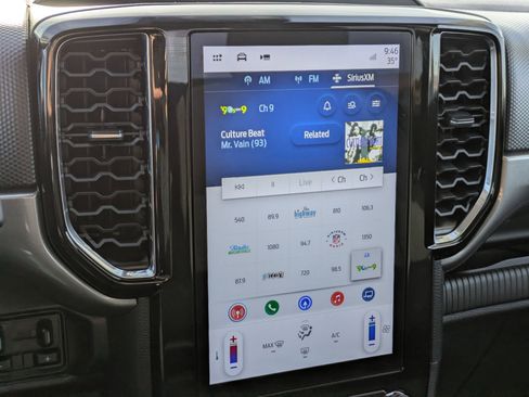 Used 2024 Ford Ranger XLT image 21