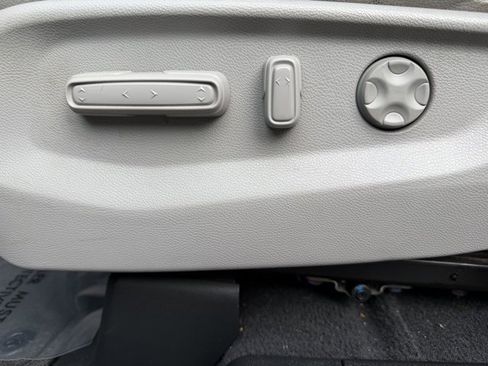 Used 2018 Honda Odyssey EX-L image 15