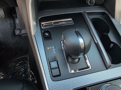 Used 2026 MAZDA CX-90 Plug-In Hybrid w/ Preferred image 25