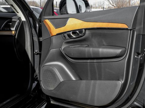 Used 2022 Volvo XC90 T8 Inscription Expression image 50