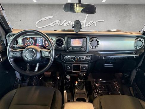 Used 2018 Jeep Wrangler Unlimited Sport image 20
