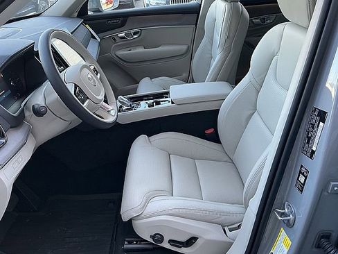 New 2026 Volvo XC90 T8 Ultra w/ Protection Package Premier image 15
