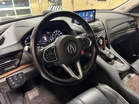Used 2020 Acura RDX AWD w/ Advance Package image 3