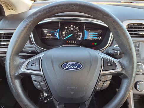 Used 2018 Ford Fusion S FWD image 13