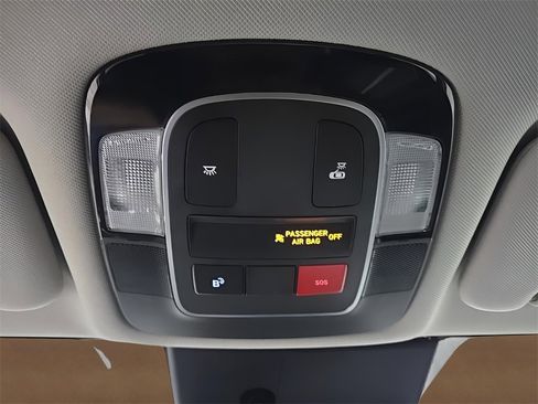 Certified 2025 Hyundai Sonata SEL image 29