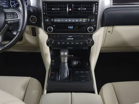 Used 2023 Lexus GX 460 Premium AWD/4WD image 27