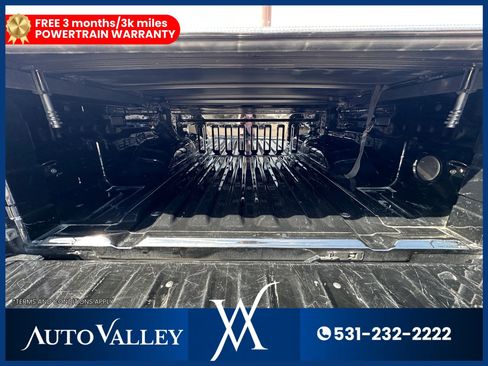 Used 2024 Nissan Frontier PRO-4X w/ Technology Package image 40