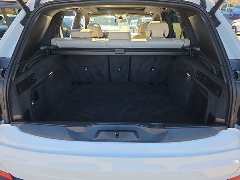 Certified 2022 BMW X5 xDrive40i image 16