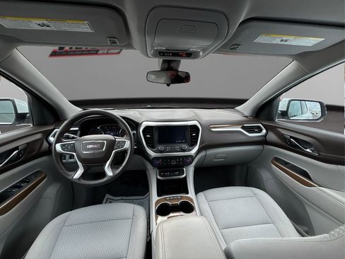 Used 2023 GMC Acadia SLE w/ LPO, Floor Liner Package image 24