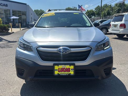 Certified 2021 Subaru Outback AWD/4WD image 3